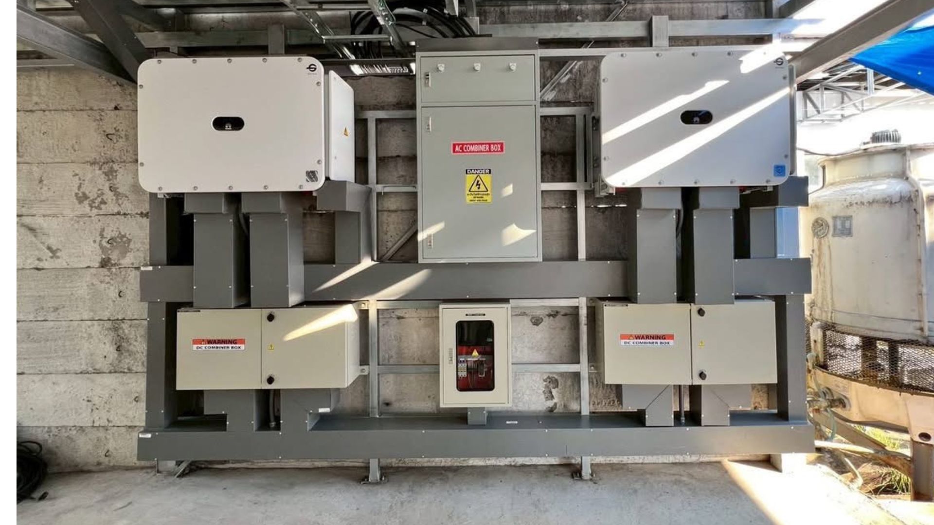 ระบบ Hybrid Deye พร้อมแบตเตอรี่ Felicity